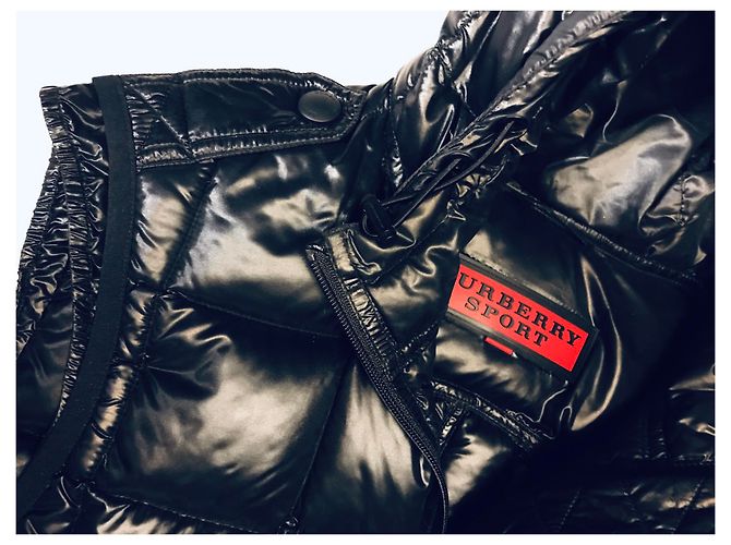 Casaco acolchoado Burberry com capuz preto - vista 3