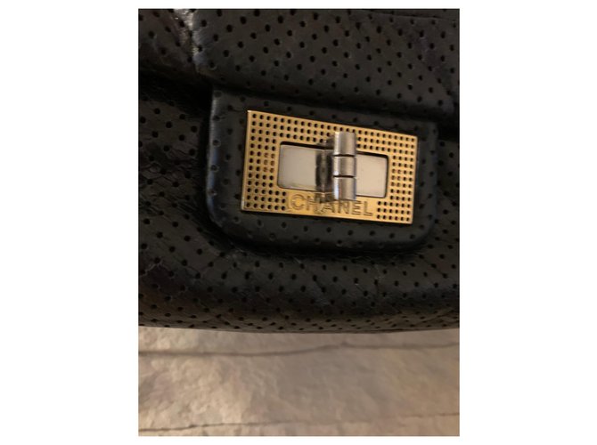 Borsa CHANEL perforata 2,55 Nero - vista 2