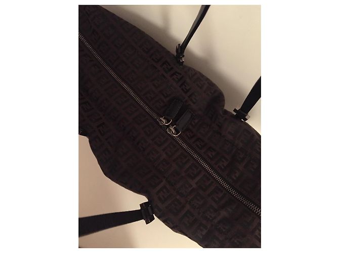 Fendi Zucchino Umhängetasche Braun - Ansicht 4