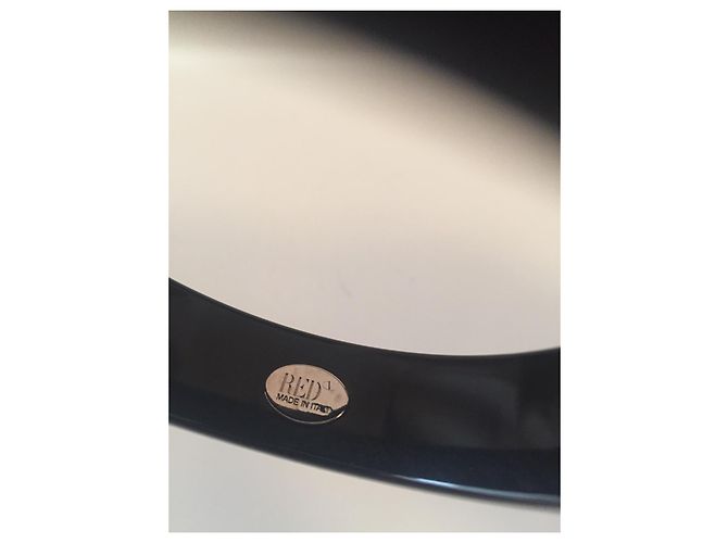 Bracciale rigido Red Valentino in plastica nera con stelle argentate Nero - vista 3