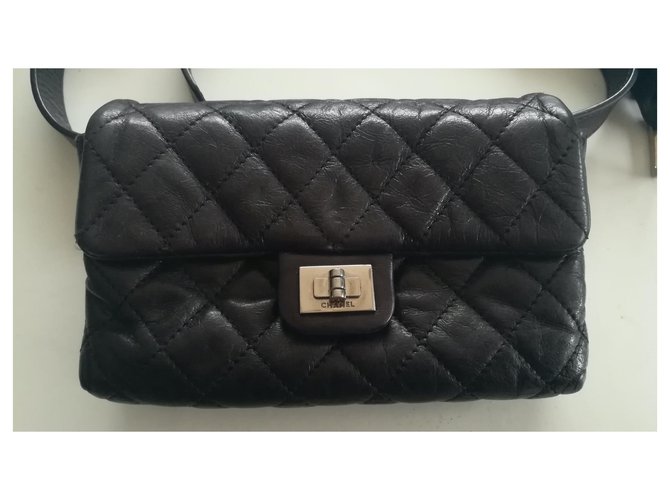 Chanel Gürteltasche 2.55 Schwarzes Leder - Ansicht 2