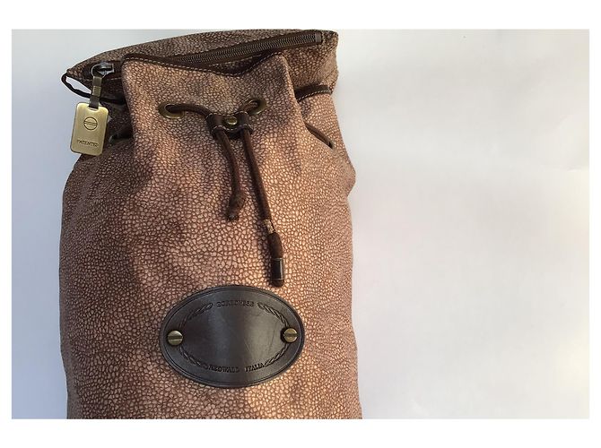 Autre Marque Borsa a secchiello grande borbonese Redwall con custodia - vista 10