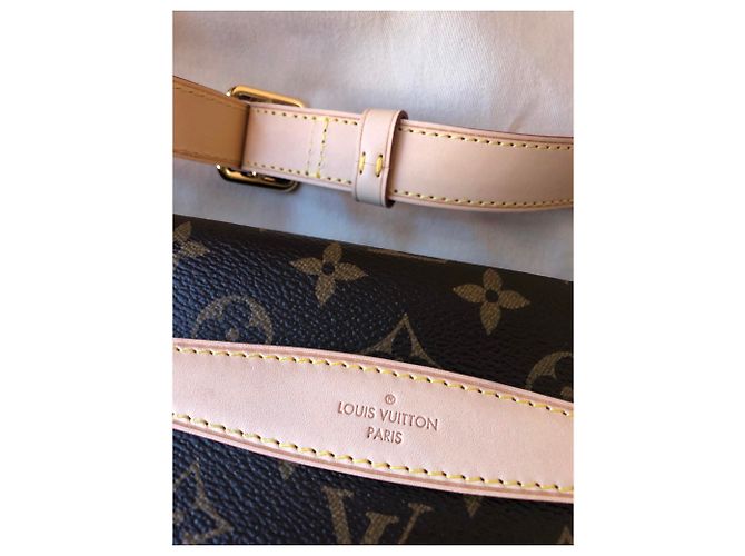 Bumbag Marsupio Louis Vuitton nuovo Marrone - vista 3