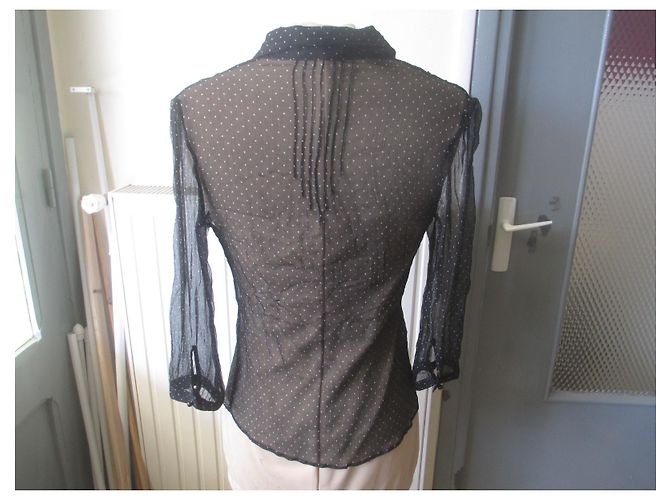 Camicetta Massimo Dutti in seta nera con maniche a pois trasparenti Nero D'oro - vista 3