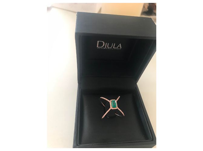 Djula Goldener Smaragd Ring mit Diamanten - Ansicht 2