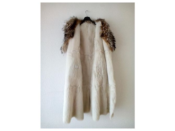 VALENTINO SHEARLING & WOLF FUR COAT - vista 7