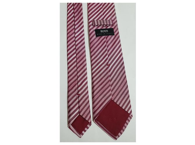 Cravatta Hugo Boss in seta rosa a righe - vista 3