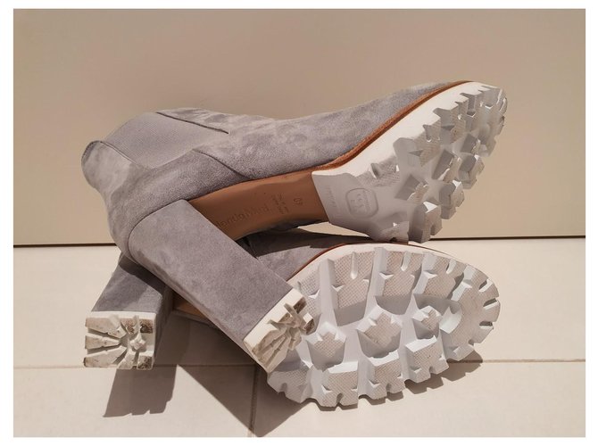 Nando Muzi Botines Gris - vista 2
