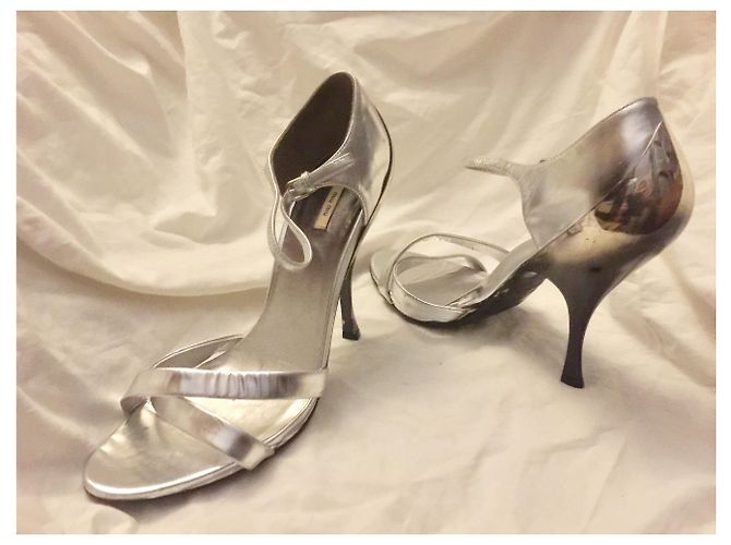 Miu Miu Silberne Abend Sandalen - Ansicht 3