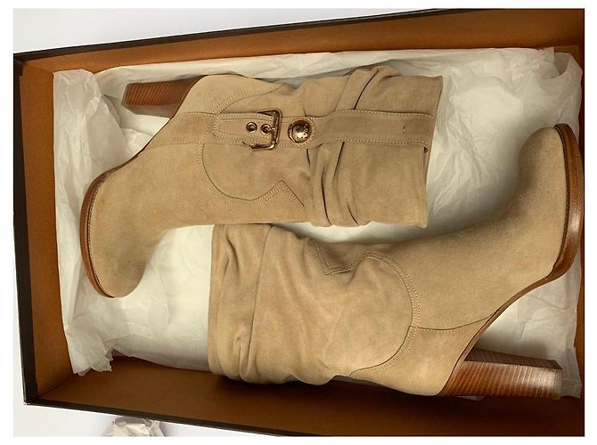 Botas Louis Vuitton Safari Beige - vista 6