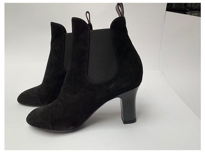 Botines de ante negro Louis Vuitton - vista 2