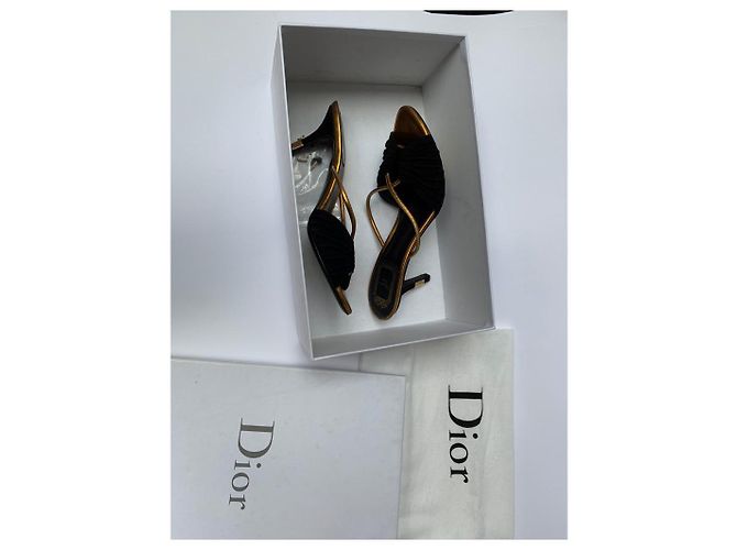 Christian Dior Sabot tacco a stiletto Dior nero e oro D'oro - vista 4