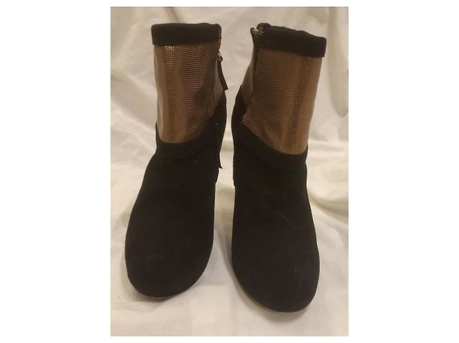 Fendi Botins pretos e dourados - vista 10