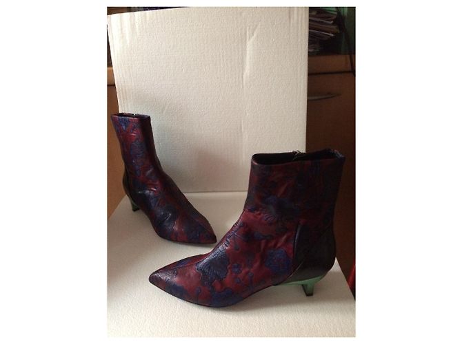 Botines Kenzo de cuero burdeos con bordado azul 39 Multicolor - vista 9
