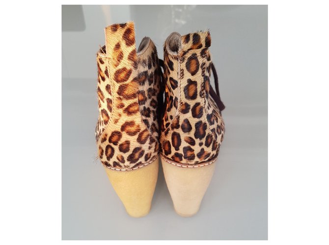 Botas de tacón Serafini. Estampado de leopardo - vista 4