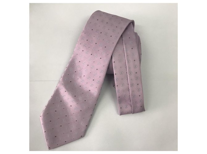 Louis Vuitton Vuitton tie Pink - view 6