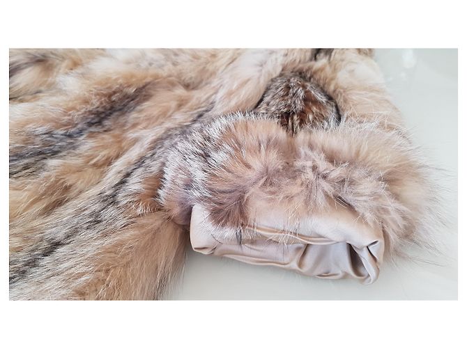 Abrigo Lynx Yves Saint Laurent. Crema - vista 6