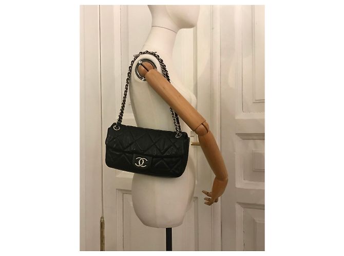 Timeless Chanel Borsa media classica con patta e caviale con scatola, busta da viaggio Nero - vista 4