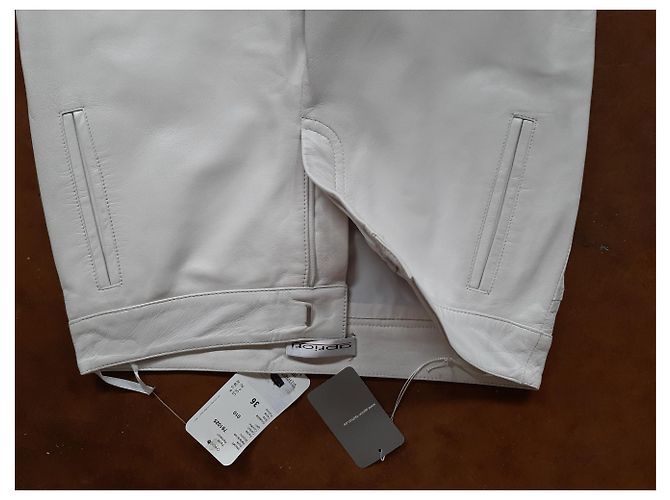 Escada Pantalones de cuero - vista 5