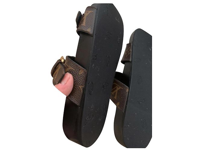 Louis Vuitton Sandalen Braun - Ansicht 2