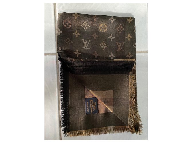 scarf louis vuitton - vista 4