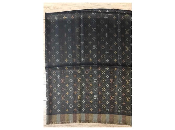 scarf louis vuitton - vista 6