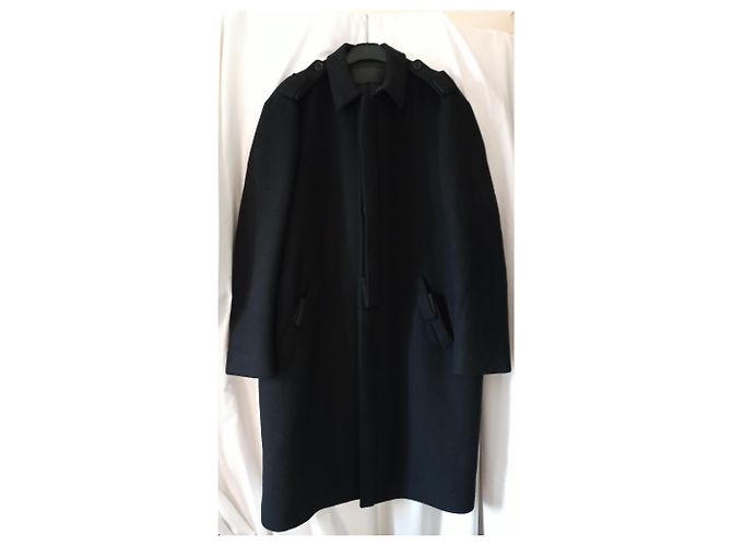 Cappotto oversize Salvatore Ferragamo in lana cashmere e seta nero - vista 2