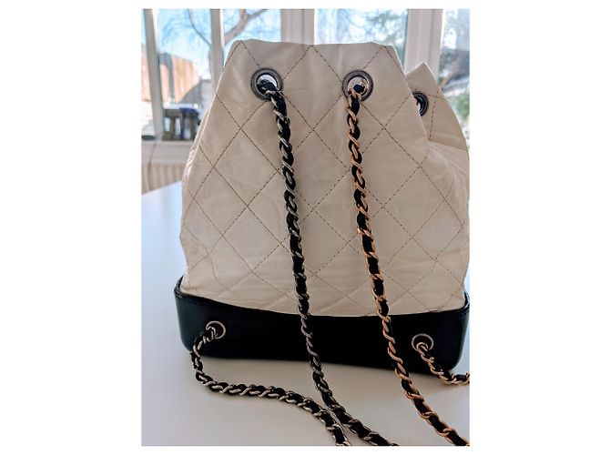 Chanel Gabrielle Rucksack Klein Weiß - Ansicht 13