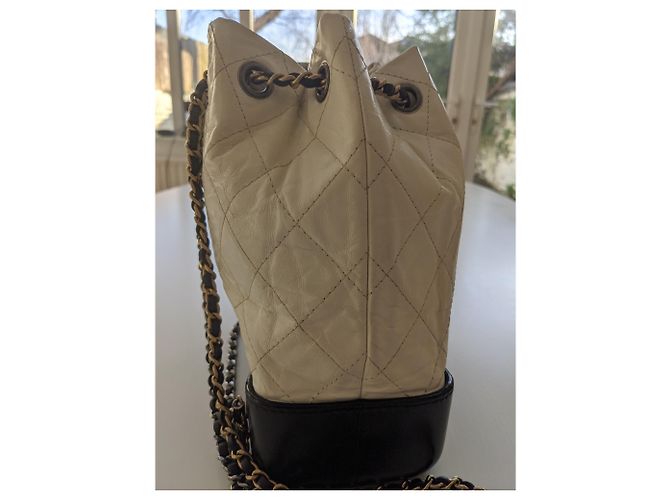 Chanel Gabrielle Rucksack Klein Weiß - Ansicht 3