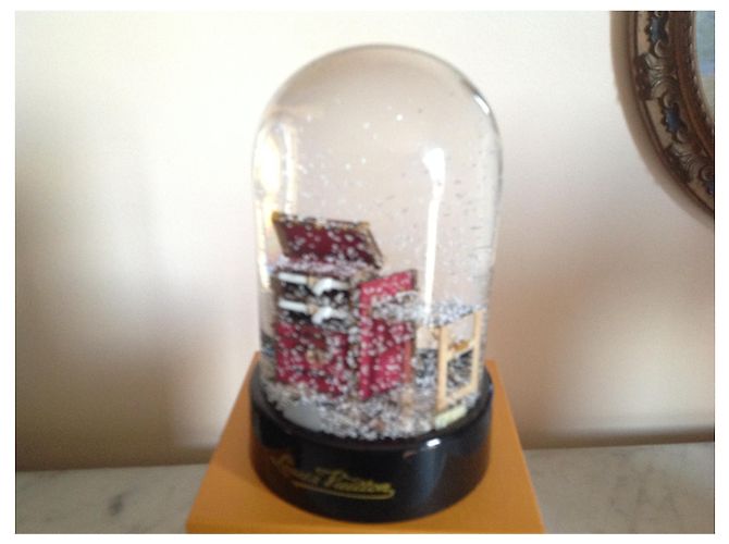 Montsouris Louis Vuitton Palla di neve Multicolore - vista 8