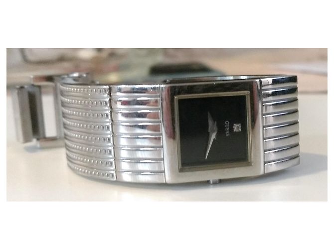 Guess Uhr mit echtem Diamanten auf schwarzem Zifferblatt Silber - Ansicht 3