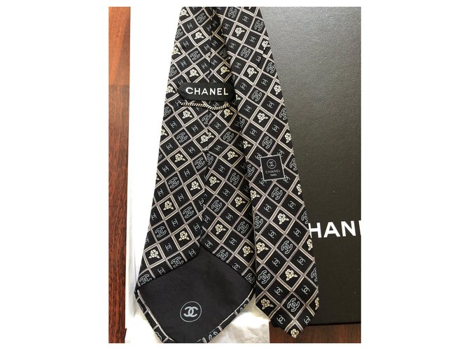 Chanel Cravates Bleu Marine - vue 5