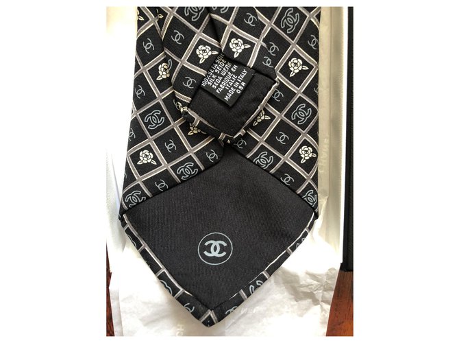 Chanel Cravates Bleu Marine - vue 6