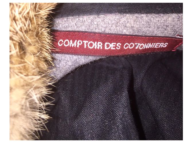 Comptoir Des Cotonniers Abrigo con capucha y ribete de piel - vista 6