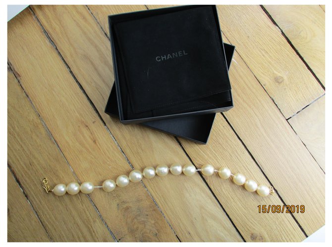 Chanel Collar de perlas Eggshell Blanco roto - vista 5