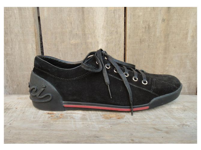 Sneaker Gucci P. 39 1/2 Nero - vista 2