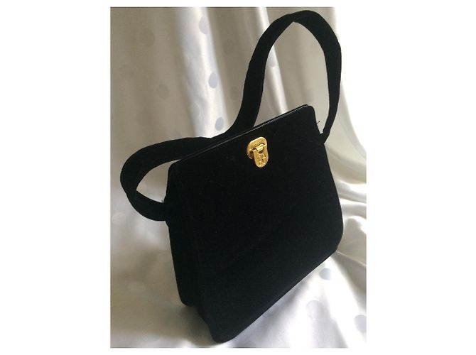 Autre Marque Paris Elegance Handtasche aus Samt Schwarz - Ansicht 3
