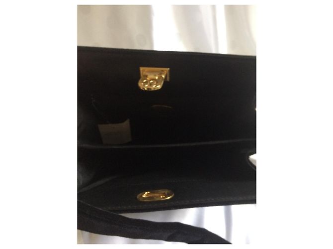 Autre Marque Paris Elegance Handtasche aus Samt Schwarz - Ansicht 7