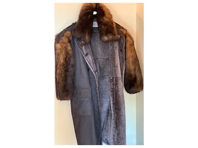 Yves Saint Laurent Magnífico abrigo de visón de granja y cuero YSL Castaño - vista 4