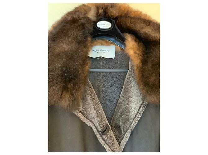 Yves Saint Laurent Magnífico abrigo de visón de granja y cuero YSL Castaño - vista 5
