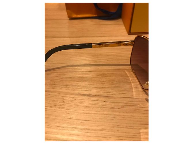 Louis Vuitton Occhiali da sole D'oro - vista 7