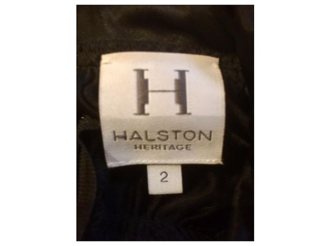 Halston Heritage Schwarzes Kleid aus Rayon mit V-Ausschnitt - Ansicht 4
