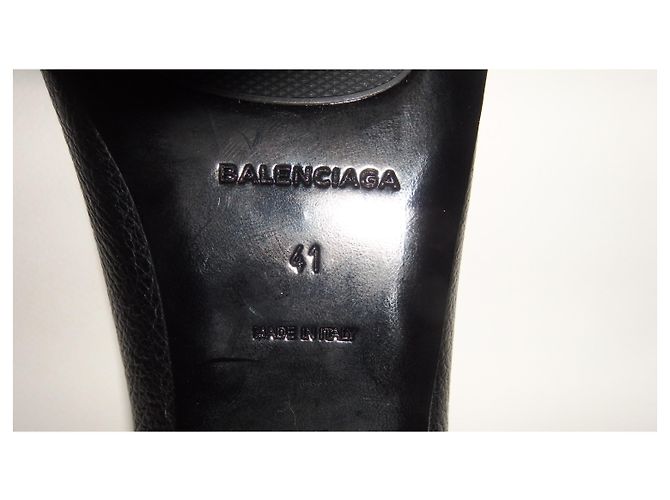 Balenciaga Bailarinas Negras de Cabra Granulada 41 Negro - vista 3