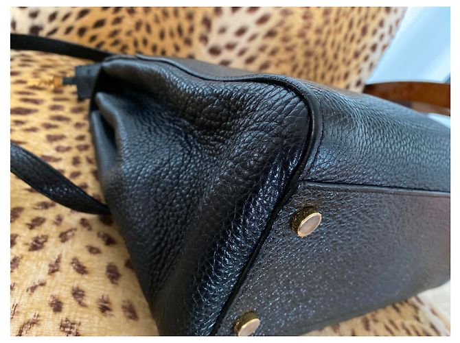 Saint Laurent Bolsa de couro preto com fivelas douradas - vista 7