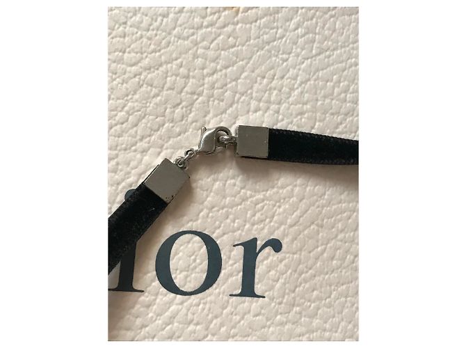 Collana Christian Dior Croce Nera in Acciaio Nero - vista 3