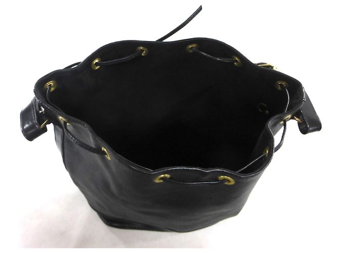 Louis Vuitton NOE GM PELLE EPI NERO - vista 10