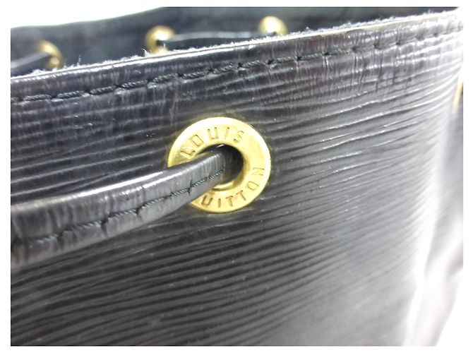 Louis Vuitton NOE GM PELLE EPI NERO - vista 2