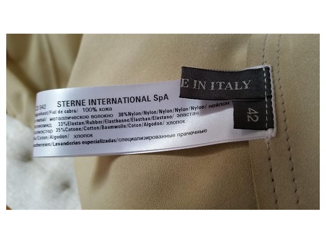 CHAQUETA BOMBER DE PIEL LORENA ANTONIAZZI Crema - vista 4
