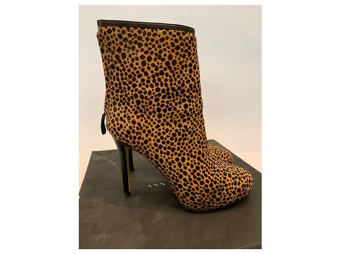 Botas de tornozelo Ann Taylor em couro e pele de pônei Marrom Preto 36 - vista 4