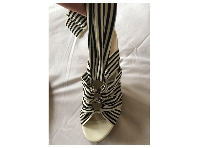 Coach Sandals with tie ribbon - view 12